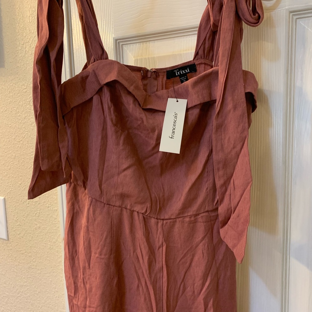 Francesca’s Tie Shoulder Jumpsuit - Picture 6 of 9